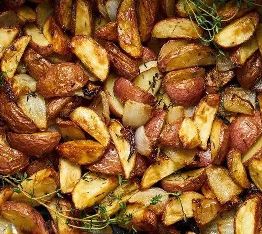 Air fryer onion potatoes